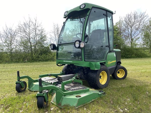 Afbeelding van JOHN DEERE 1565 SERIES II FRONTMAAIER